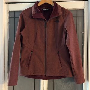 North Face lined WindWall jacket size Small burgundy
